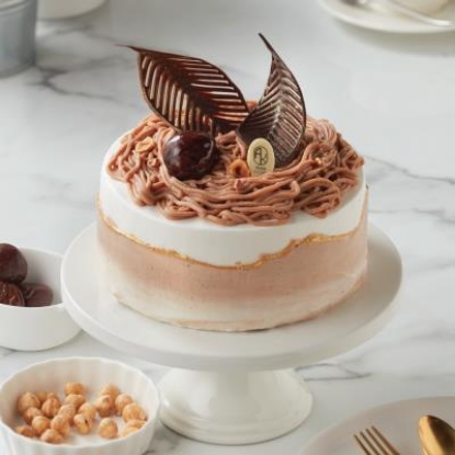 Picture of Chestnut & Hazelnut Cake (2 lbs)